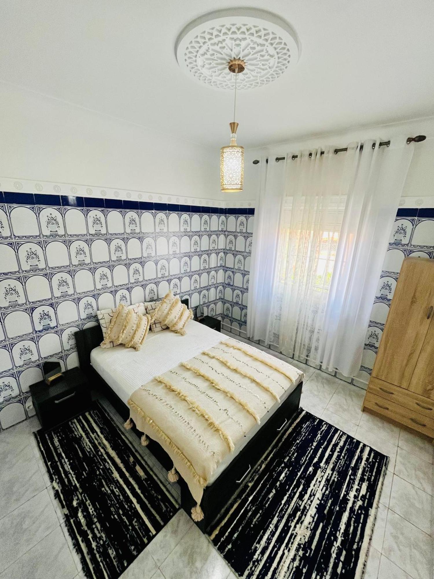 Apartment With Ac, Patio And Rooftop Appartement Climatise Avec Patio Et Toit Terrasse Marrakesh Luaran gambar