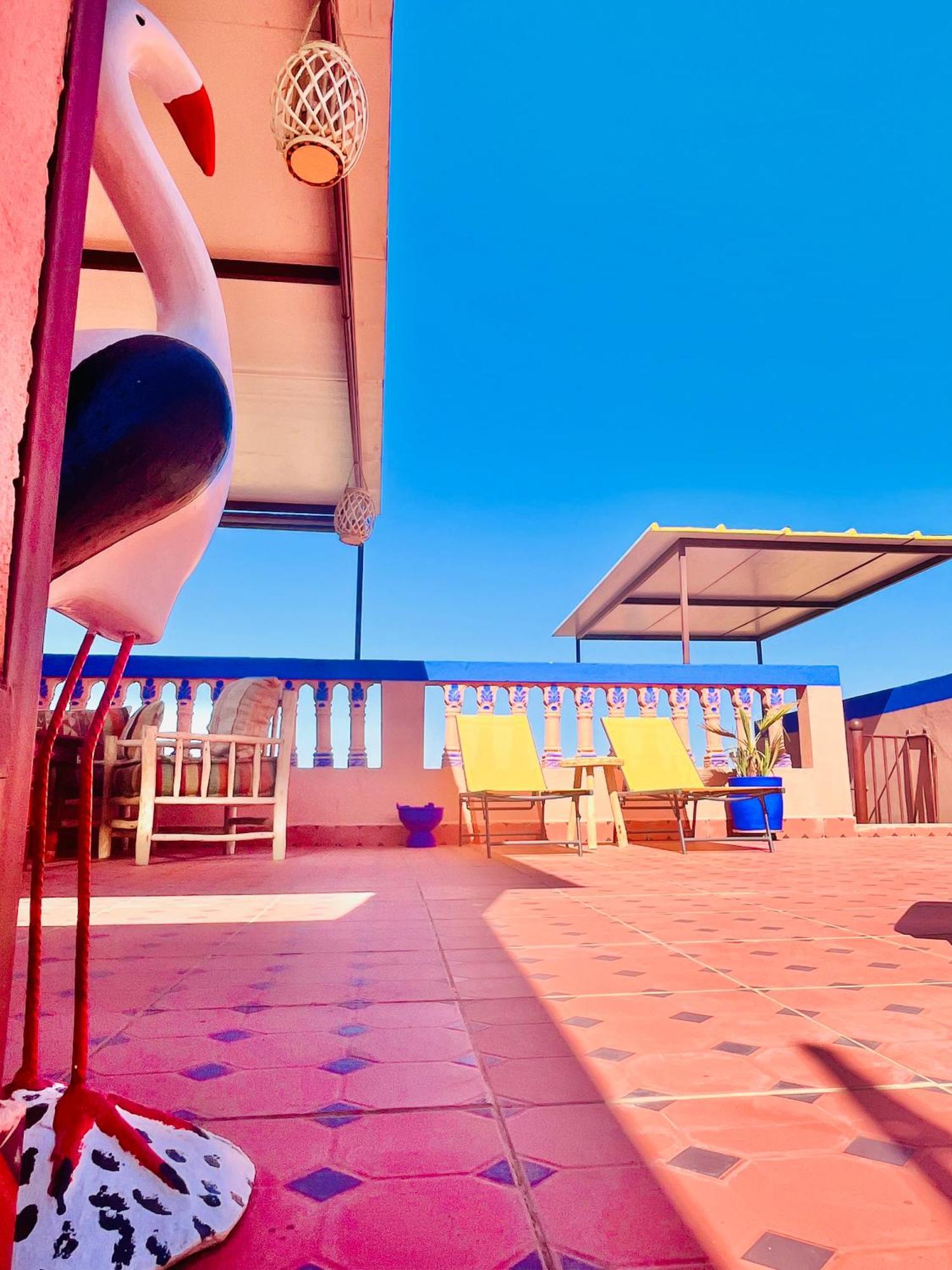 Apartment With Ac, Patio And Rooftop Appartement Climatise Avec Patio Et Toit Terrasse Marrakesh Luaran gambar
